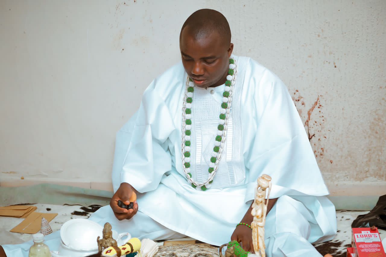 Babalawo divination image